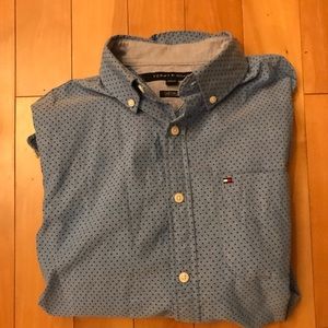 Tommy Hilfiger men’s polka dot button down